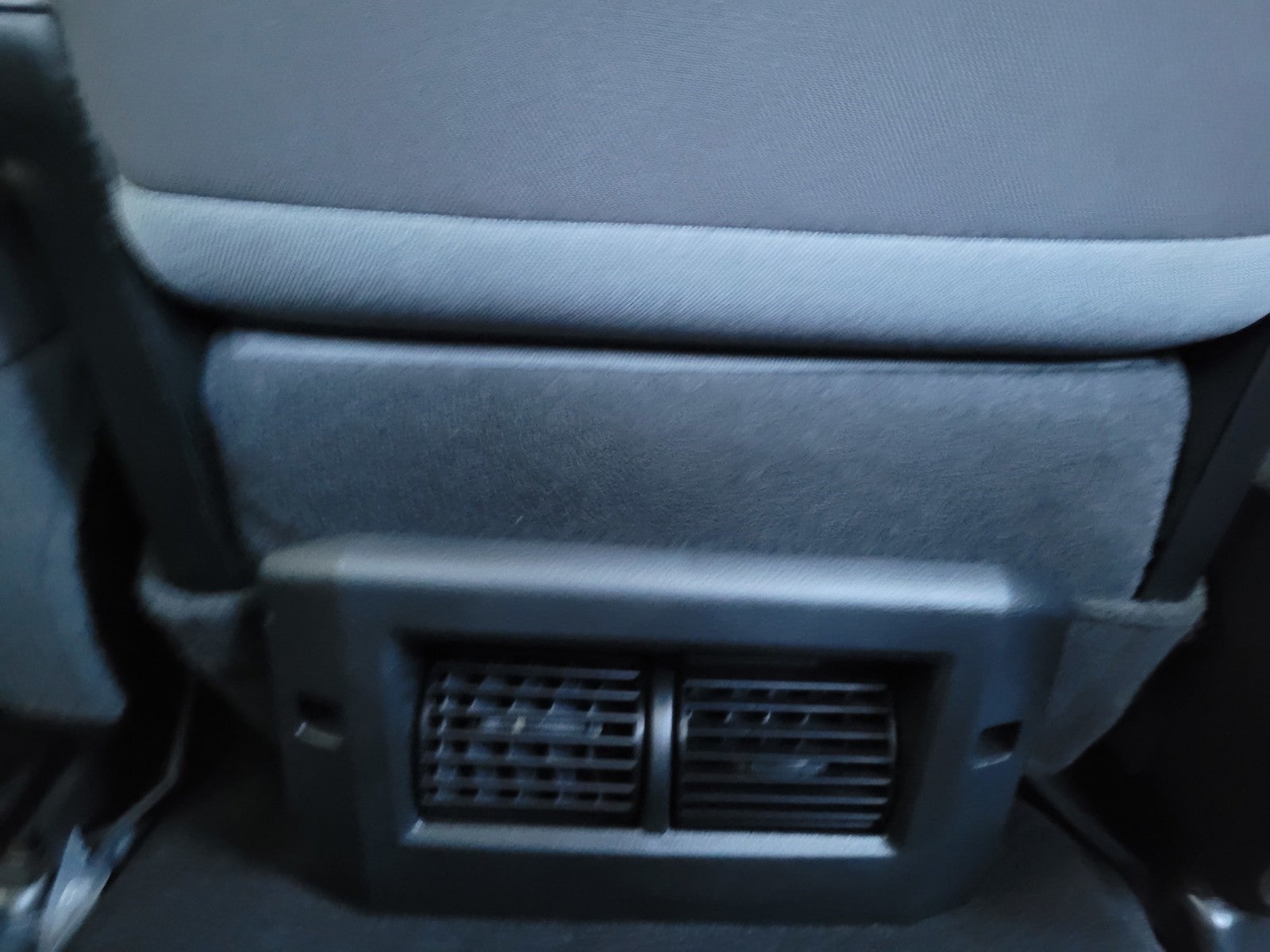 2022 RAM 1500 Classic SLT 4x2 Crew Cab 5'7" Box