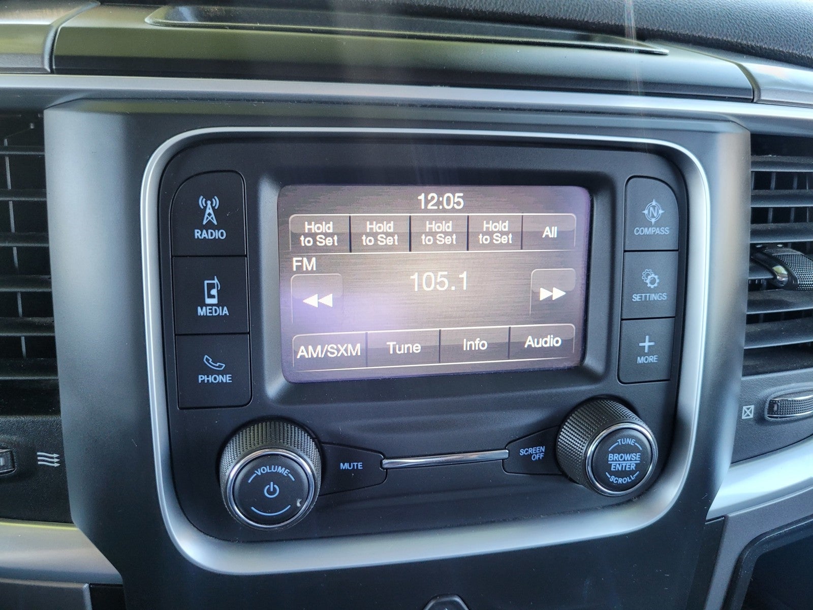 2022 RAM 1500 Classic SLT 4x2 Crew Cab 5'7" Box