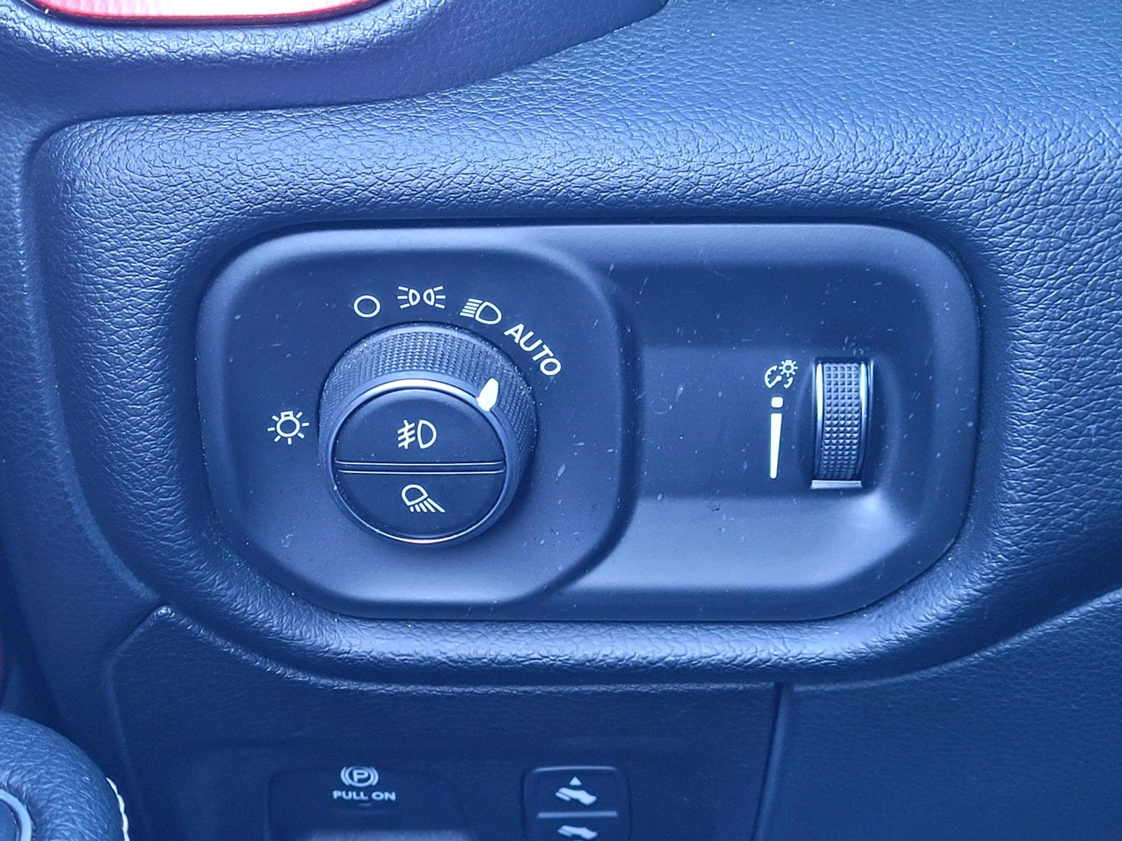 2020 RAM 1500 Rebel 4x2 Crew Cab 5'7" Box