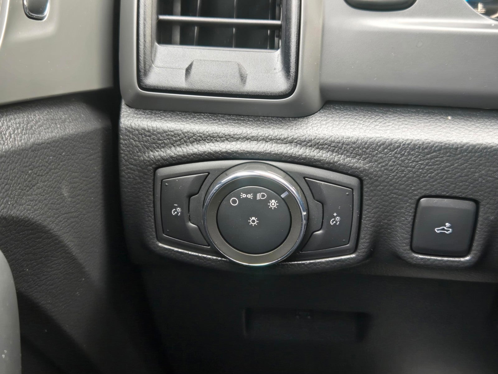 2020 Ford Ranger XL 2WD SuperCab 6' Box