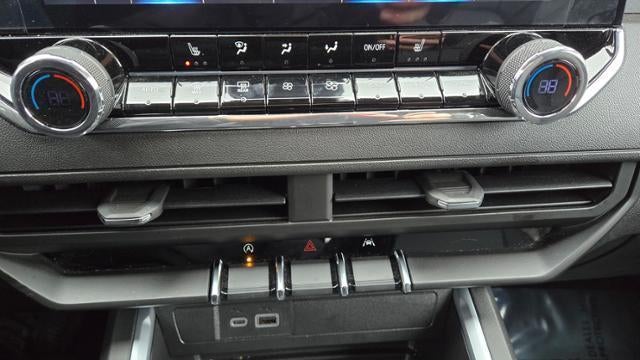 2025 Chevrolet Colorado Crew Cab Short Box 4-Wheel Drive Trail Boss