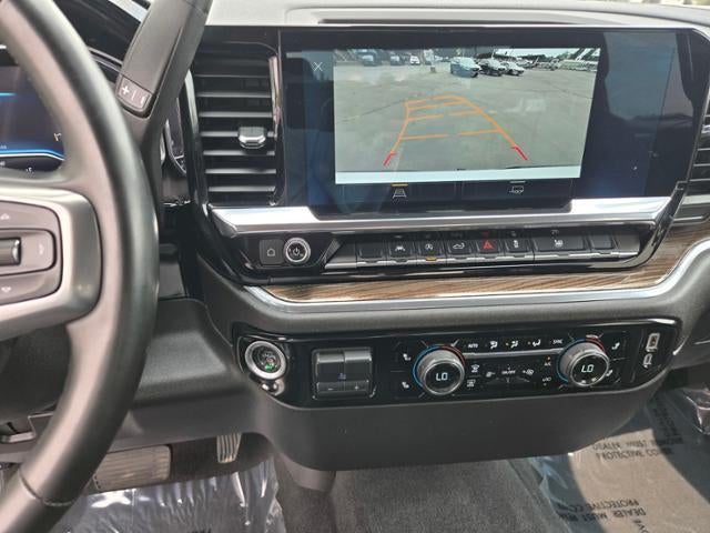 2025 Chevrolet Silverado 1500 Crew Cab Short Box 4-Wheel Drive LT 1LT