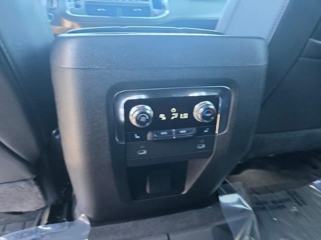 2022 GMC Yukon 4WD 4dr SLT
