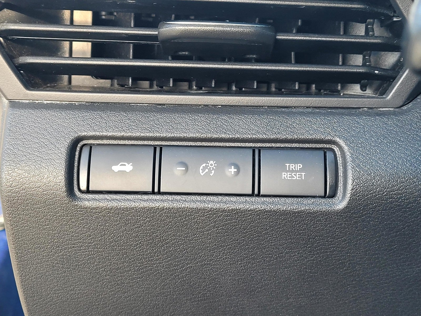 2024 Nissan Altima 2.5 SR Sedan