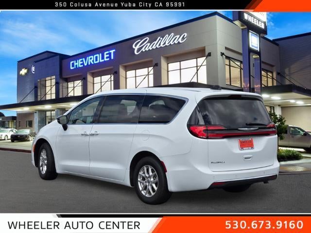 2024 Chrysler Pacifica Touring L FWD