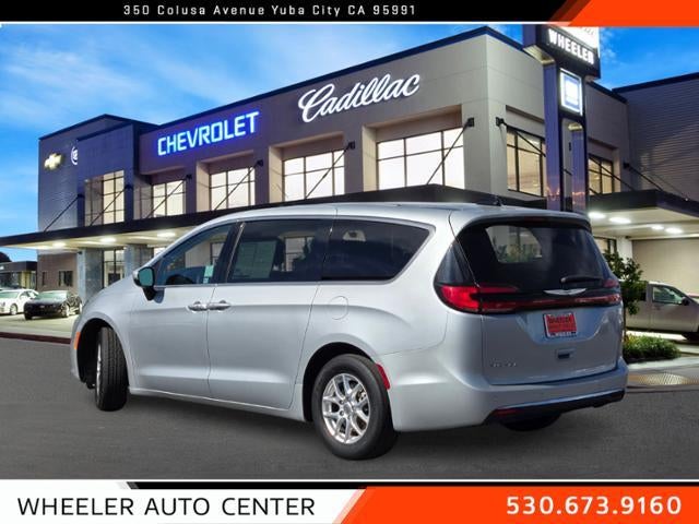 2023 Chrysler Pacifica Touring L FWD