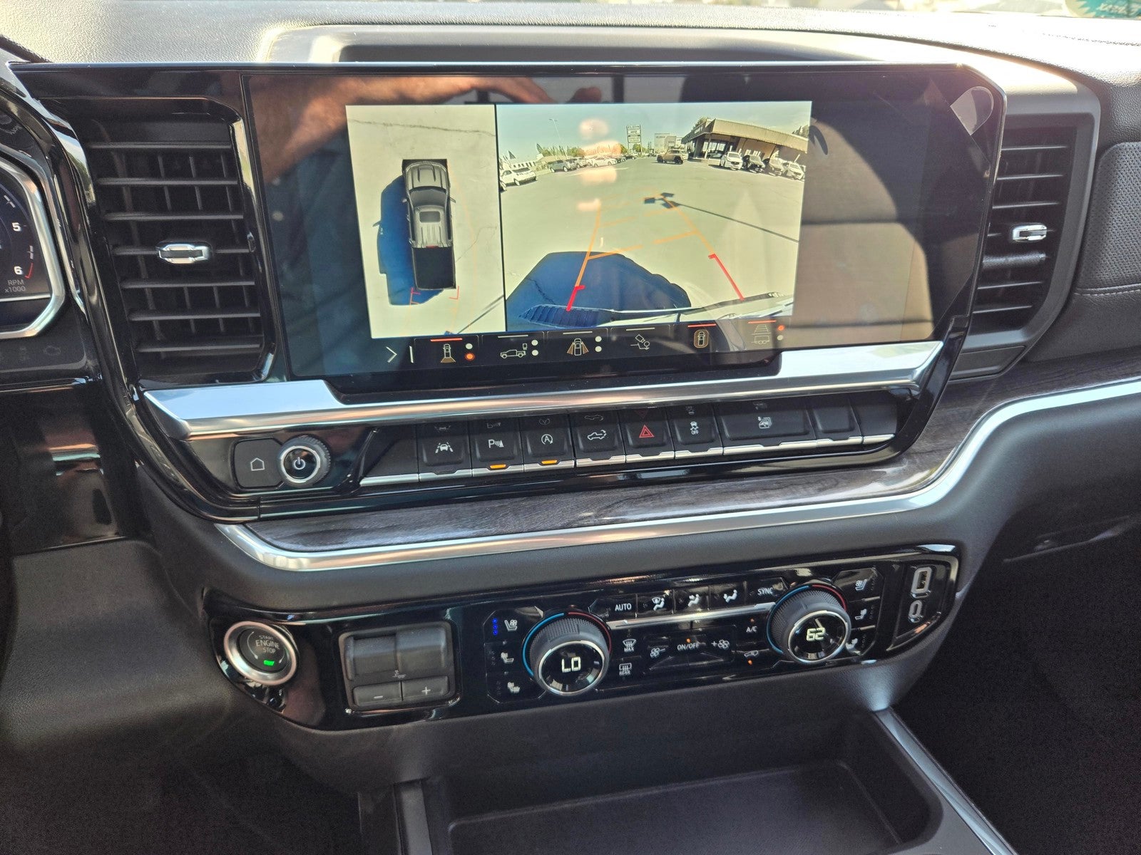 2025 Chevrolet Silverado 1500 Crew Cab Short Box 4-Wheel Drive LTZ