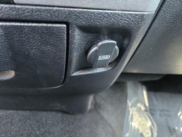 2017 RAM 2500 Tradesman 4x4 Crew Cab 6'4" Box