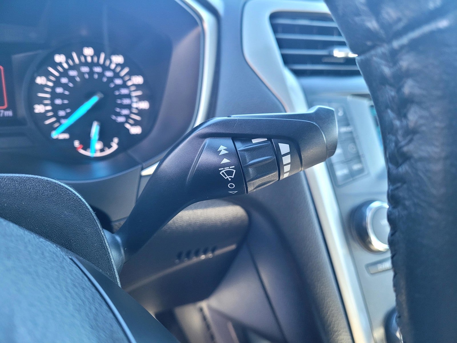 2013 Ford Fusion 4dr Sdn SE FWD