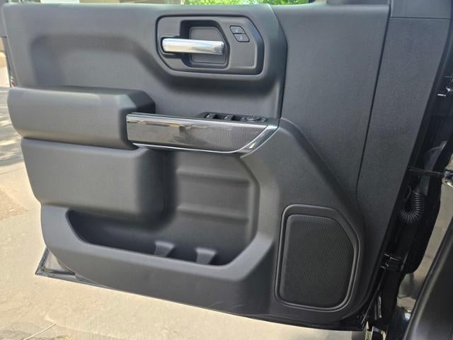 2026 Chevrolet Silverado 1500 Crew Cab Standard Box 4-Wheel Drive Custom Trail Boss