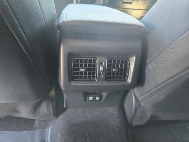 2025 Toyota Camry XLE (SE)