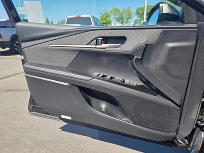 2025 Toyota Camry XLE (SE)