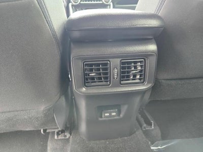 2022 Toyota RAV4 Hybrid SE AWD (Natl)