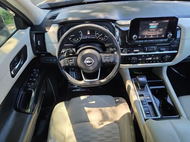 2022 Nissan Pathfinder SV 2WD