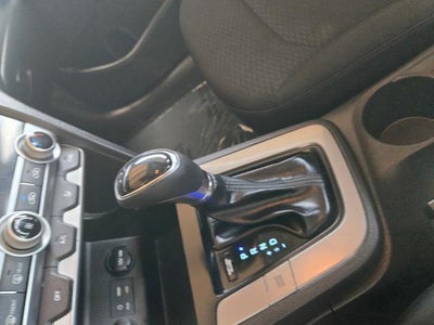 2020 Hyundai ELANTRA SE IVT