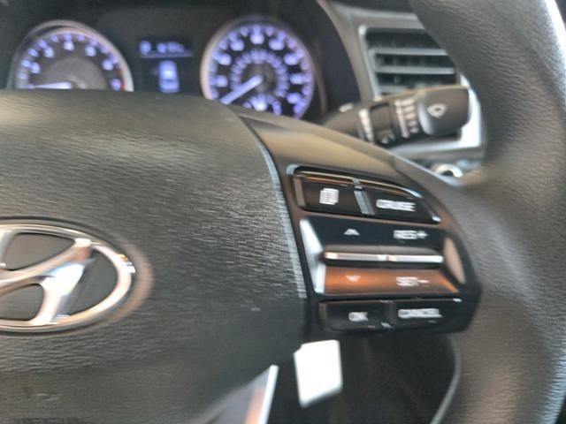 2020 Hyundai ELANTRA SE IVT