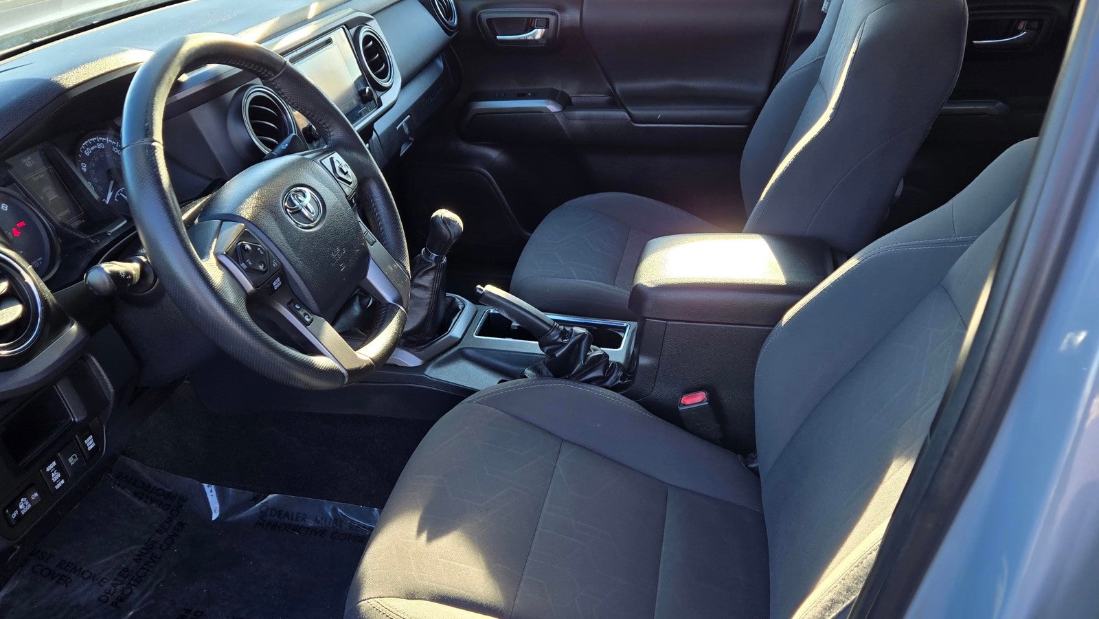 2019 Toyota Tacoma 4WD 4WD TRD Off Road Double Cab 5' Bed V6 MT (Natl)