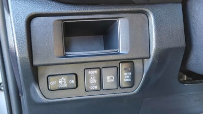 2019 Toyota Tacoma 4WD 4WD TRD Off Road Double Cab 5' Bed V6 MT (Natl)